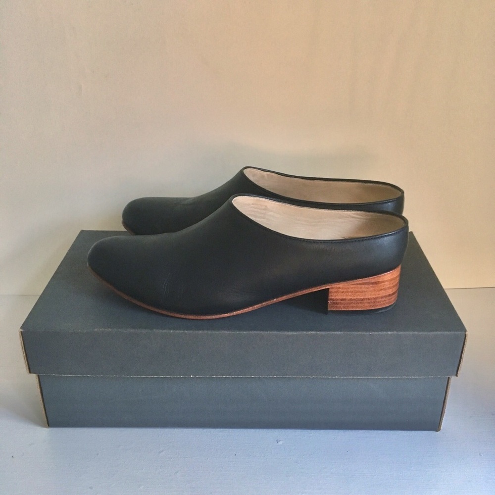Nisolo Sofia Clog